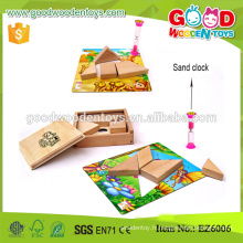 Stocké Beechwood Tangram Puzzle Jouet classique en bois pour bébé avec des guides